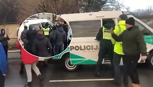 Dalies ūkininkų ir policijos pareigūnų konfliktas &Scaron;ilutėje