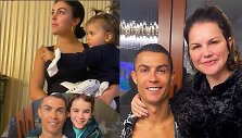 Cristiano Ronaldo su seserimi ir jos vaikais