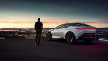 &bdquo;Lexus LF-Z&ldquo;