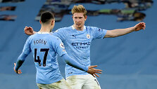 Philas Fodenas ir Kevinas De Bruyne