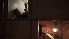 Gyvenimas 3 kv. metrų bute-karste
