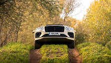 &bdquo;Bentley Bentayga V8&ldquo;