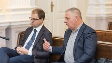 Paulius Peleckis/BNS nuotr. Vytautas Gap&scaron;ys ir Eligijus Masiulis