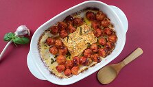I&scaron;kepta feta ir pomidoriukai
