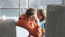 Vilija Matačiūnaitė su draugu Viktoru Vaup&scaron;u 