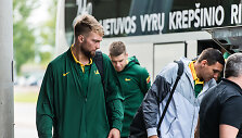 Lietuvos krep&scaron;inio rinktinė atvyko į Belgradą. Domantas Sabonis, Jonas Mačiulis.