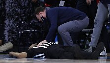 Susmukęs teisėjas NCAA rungtynėse