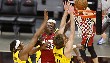 Domantas Sabonis pelnė 13 ta&scaron;kų ir 15 atkovotų kamuolių per mačą su &bdquo;Heat&ldquo;.