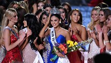 &bdquo;Mis Visata&ldquo; Pia Alonzo Wurtzbach i&scaron; Filipinų