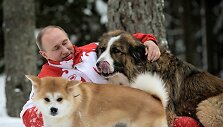 Vladimiras Putinas su &scaron;unimis