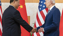 JAV prezidentas Joe Bidenas ir Kinijos lyderis Xi Jinpingas