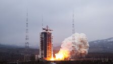 Raketa kelia Kinijos palydovą Yaogan-28