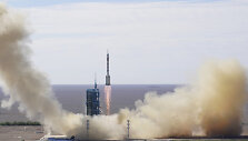 Erdvėlaivis &bdquo;Shenzhou 12&ldquo;