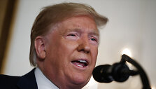 Donaldas Trumpas pasmerkė &scaron;audynes JAV