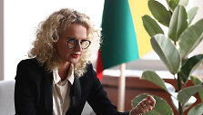 Au&scaron;rinė Armonaitė