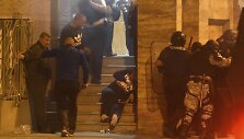 Makedonijoje protestuotojai &scaron;turmavo parlamentą