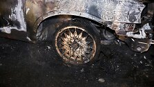 Vilniuje Grū&scaron;iakalnio g. padegtas &bdquo;Opel" automobilis