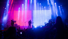 &bdquo;Two Door Cinema Club&ldquo;