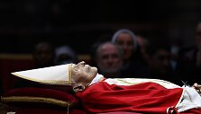 Popiežius Benediktas XVI pa&scaron;arvotas Vatikane 
