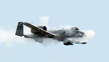 JAV &bdquo;A-10 Thunderbolt II&ldquo; &scaron;turmo lėktuvas