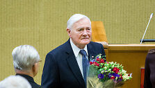 Valdas Adamkus