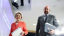Europos Komisijos pirmininkė Ursula von der Leyen ir Europos Vadovų Tarybos pirmininkas Charles'is Michelis