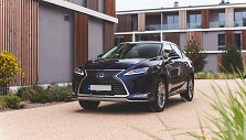 &bdquo;Lexus RX&ldquo;