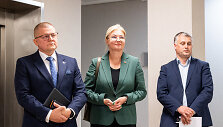 Dainius Gaižauskas, Au&scaron;rinė Norkienė, Valius Ąžuolas