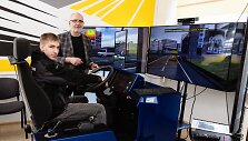 I&scaron; plovyklos &ndash; į autoservisą: kaip pameistrystė Raseiniuose keičia jaunų žmonių pasirinkimus
