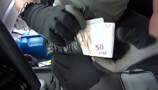 Sulaikyta grynųjų pinigų ir cigarečių kontrabanda