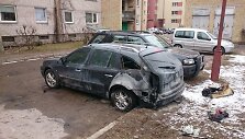 Degęs automobilis