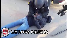 58f5e91a2cfb8video_58f5e903a6963