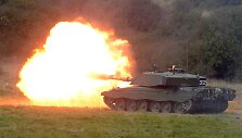 Tankas &bdquo;Challenger&ldquo;