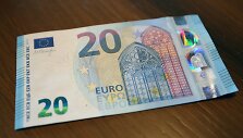 20 eurų vertės banknotai klastojami dažniausiai