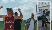 Remis Retro ir Latvijos grupė &bdquo;Singapūras Satīns&ldquo;
