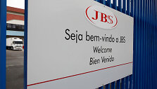 Mėsos tiekimo milžinės JBS akcininkams byloje dėl korupcijos Brazilijoje skirta 3 mlrd. JAV dolerių bauda