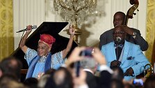 Orkestras &bdquo;Buena Vista Social Club&ldquo; Baltuosiuose rūmuose