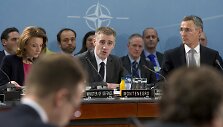Juodkalnija oficialiai pakviesta prisijungti prie NATO