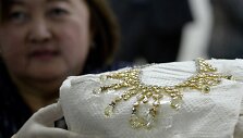 Žvilgsnis į milijonus dolerių vertus filipienieti&scaron;kus papuo&scaron;alus