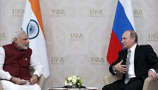 N.Modi ir V.Putinas