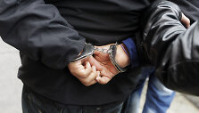 Didžiosios Britanijos policija suėmė du lietuvius, įtariamus žmonių i&scaron;naudojimu.