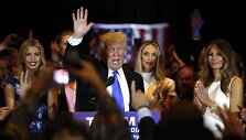 Trumpas triu&scaron;kinamai laimėjo Indianoje, Tedas Cruzas nutraukė savo kampaniją