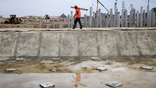 Stadiono statybos Žemutiniame Naugarde