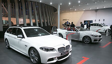 BMW stendas Frankfurto automobilių parodoje