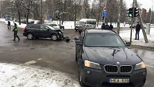 Vilniuje susidūrė &bdquo;Honda&ldquo; ir BMW