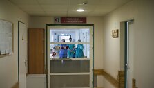 Estrėjos krūtinėje jau plaka i&scaron; Prancūzijos atgabenta donoro &scaron;irdis