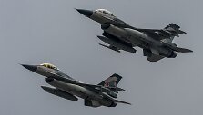 F-16 naikintuvai