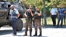 Turkijos specialiųjų pajėgų kariai ir policininkai