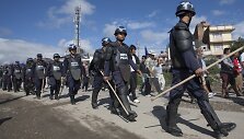 Nepalo policininkai