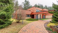Namas Vilniaus Laurų gatvėje